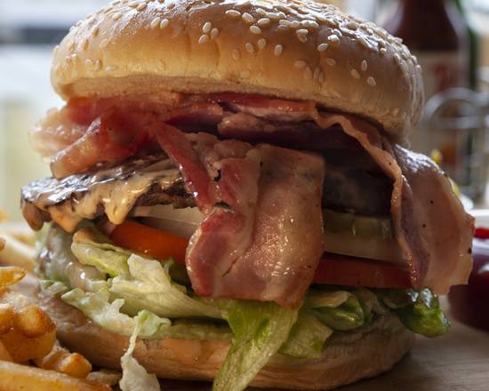 Order Bacon Burger food online from Tacos Plus store, Los Angeles on bringmethat.com