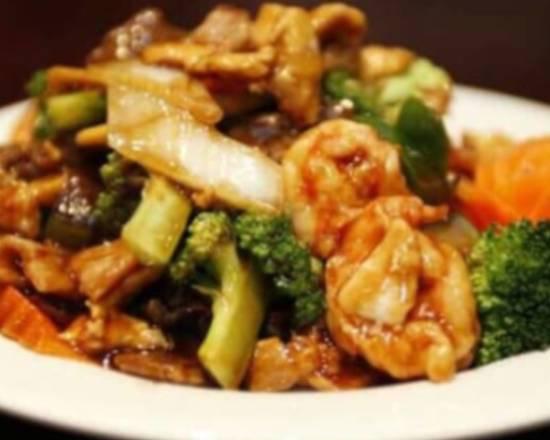 Order Hunan Shrimp food online from China Wok store, Boca Raton on bringmethat.com