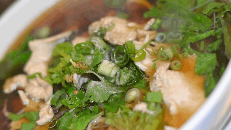 Order NS6 Guay Teaw Gai Toon food online from Madam Mam's store, Bee Cave on bringmethat.com