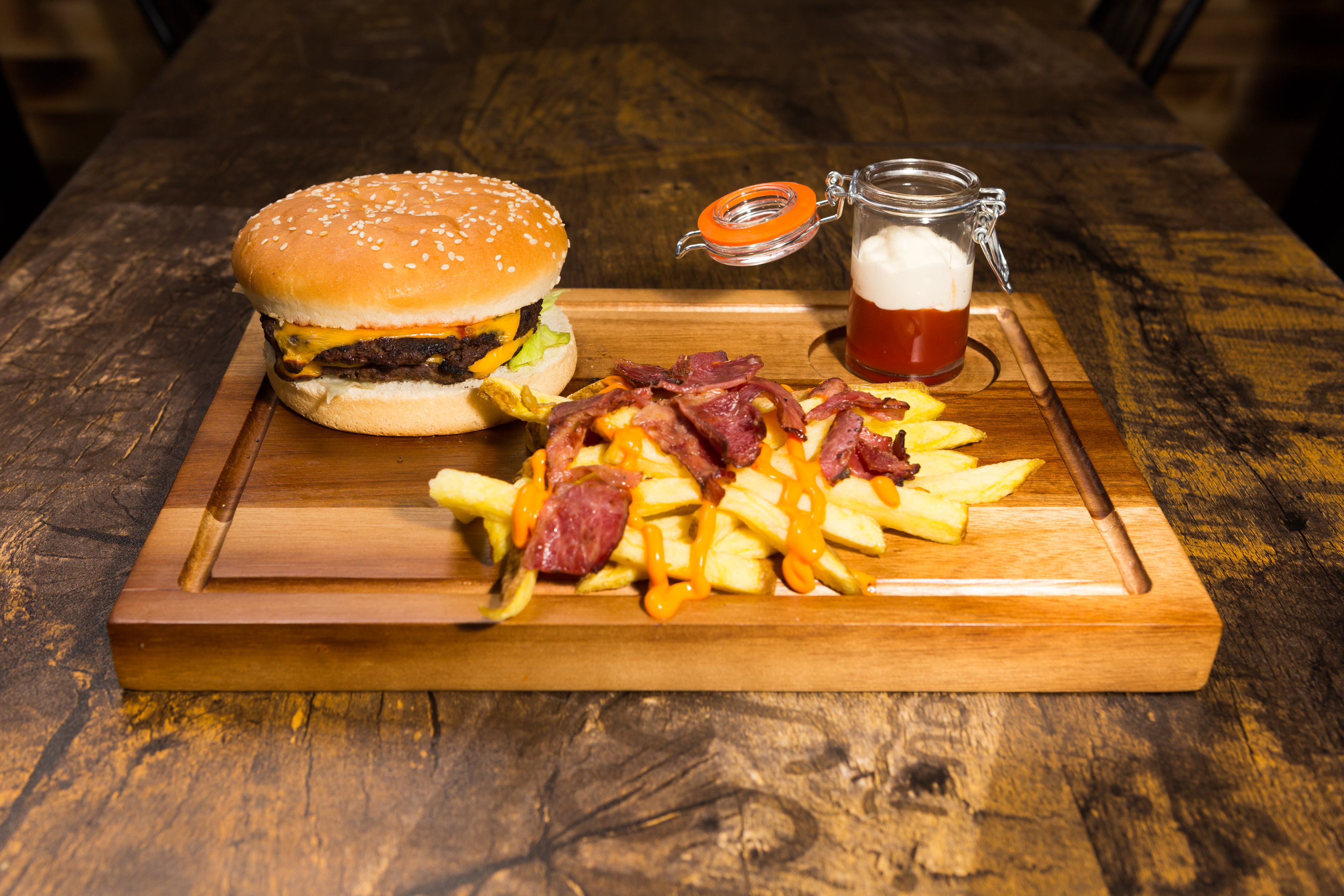Menu whoop's double