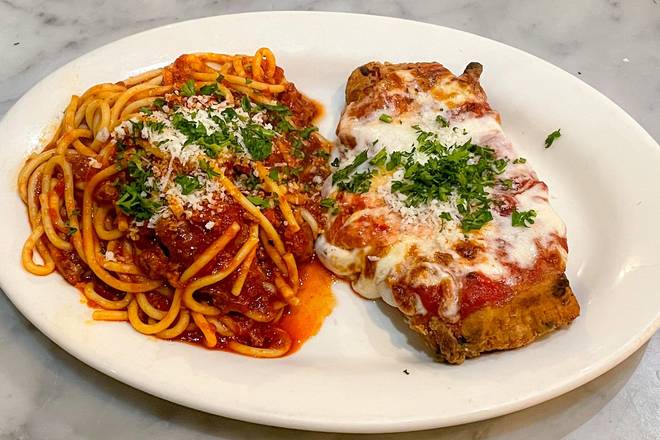 Order Chicken Parmigiana food online from In The Wood store, Berkeley on bringmethat.com