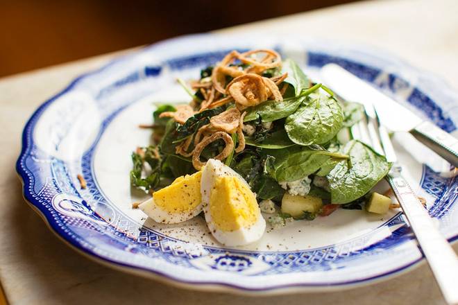 Order Spinach Bacon Blue Salad food online from Founding Farmers Tysons store, Providence on bringmethat.com