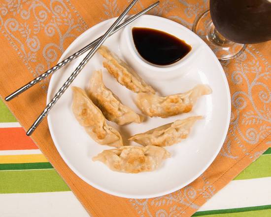 Order Pork Dumpling (Steam 6 PCS) food online from Hong Kong Alleys Kitchen store, Union Park on bringmethat.com
