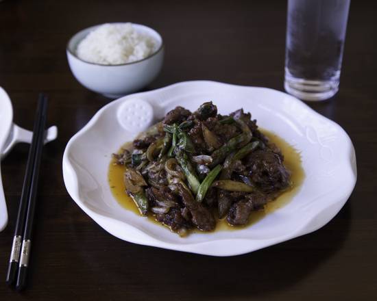 Order Mongolian Beef food online from Shanghai Dumpling House store, Asheville on bringmethat.com