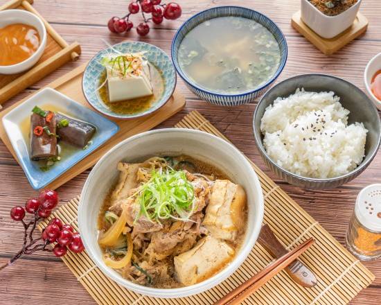 新竹市北區美食 白巢小店煮物 網友評價 菜單 推薦餐點 食記 外送優惠 飢餓黑熊app