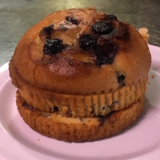 Order Grilled Blueberry Muffin food online from Vivian Millennium Cafe store, Studio City on bringmethat.com