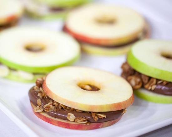 Order Filled Apple Slices food online from Lb Cake Stop store, Baldwin Park on bringmethat.com