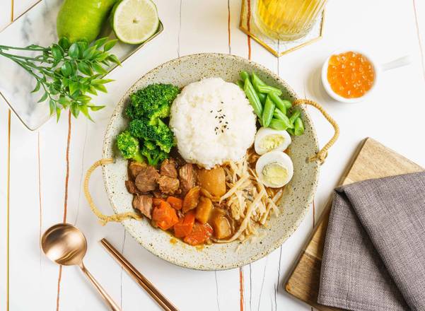 新北市鶯歌區美食 泰粉了鶯歌店 網友評價 菜單 推薦餐點 食記 外送優惠 飢餓黑熊app