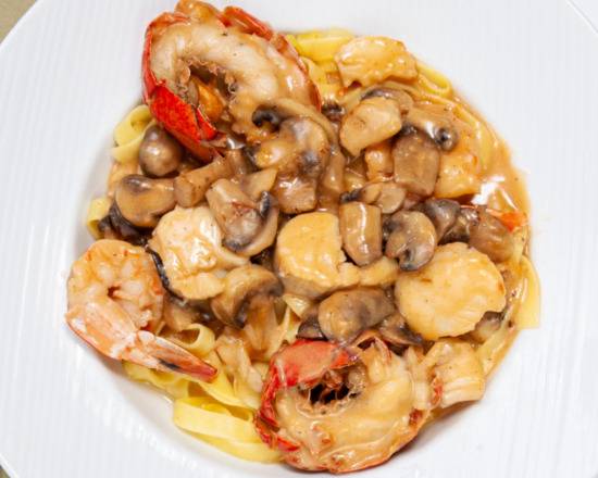 Order Omaggi Di Nettuno food online from The Portofino Restaurant store, Arlington on bringmethat.com