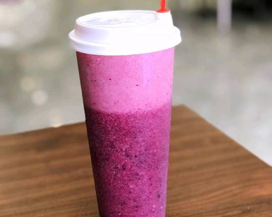Order Double Berry Green Tea food online from Go Heart Tea Bar store, San Diego on bringmethat.com