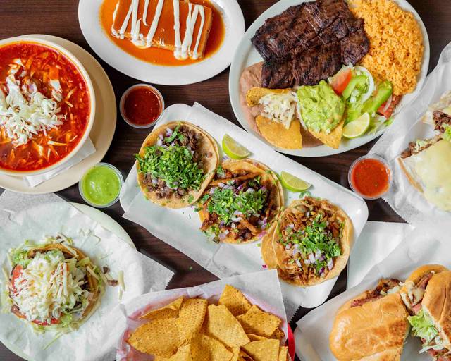 Los Burritos Tapatios (Naperville) Menu Naperville • Order Los Burritos Tapatios (Naperville