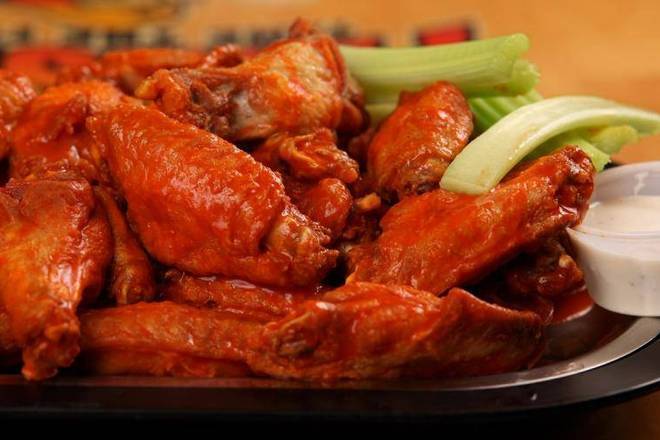 Order Wings food online from Harold Seltzer Steakhouse store, St. Petersburg on bringmethat.com