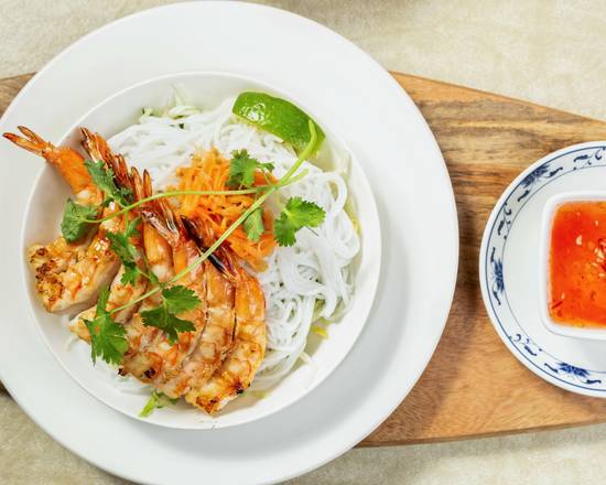 Order Grilled Shrimp Salad food online from The King & I - Savannah store, Savannah on bringmethat.com