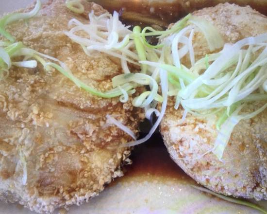 Order Ca Tuyet Chien Don food online from Canton Chinese Restaurant store, Richardson on bringmethat.com