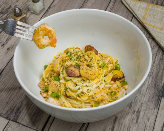 Order OMG Seafood Pasta food online from Omg Seafood To Go store, Houston on bringmethat.com