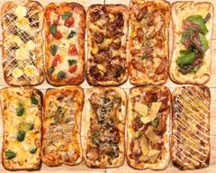 もちふわナンピザ専門 EVERYDAY PIZZA 神戸店 Nan Pizza "EVERYDAY PIZZA" kobe