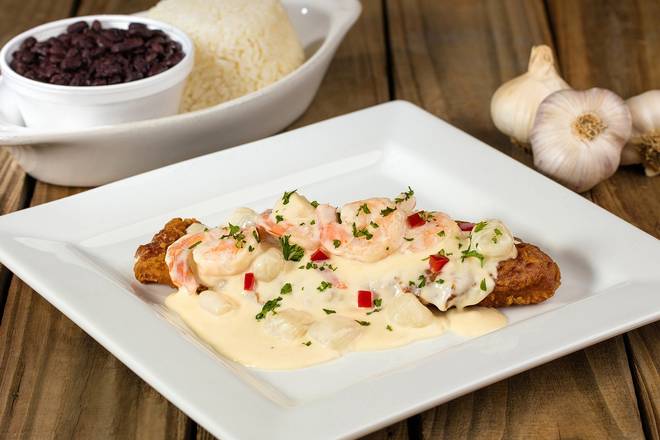 Order Garlic Fish food online from La Granja store, Hollywood on bringmethat.com