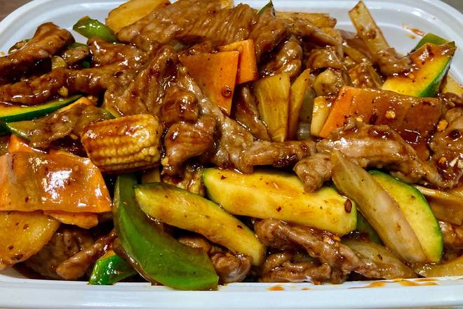 Order Beef Szechuan Style (spicy) food online from La China Blue store, Orlando on bringmethat.com