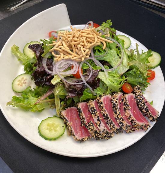 Order Tuna Filet Salad food online from 310 Lakeside store, Orlando on bringmethat.com