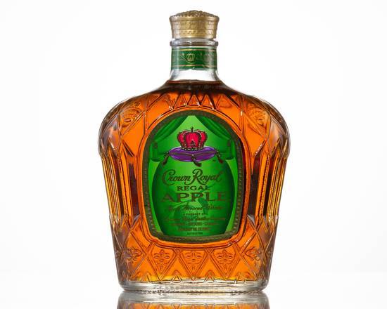 Order Crown Royal Regal Apple, 750mL whiskey (35.0% ABV) food online from Skipper Liquors store, Fort Myers Beach on bringmethat.com