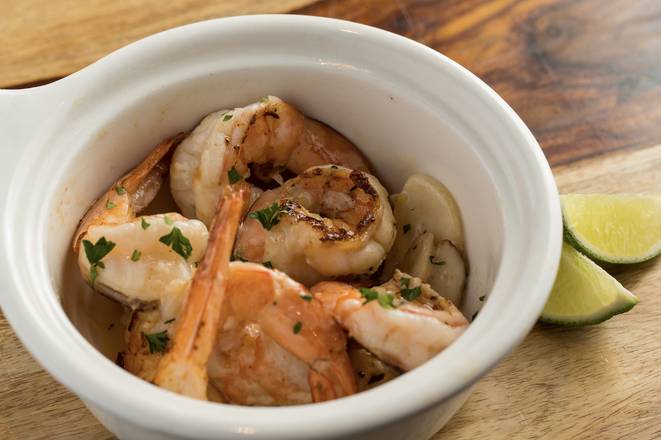 Order Camarones food online from Latin Cafe 2000 store, Miami on bringmethat.com