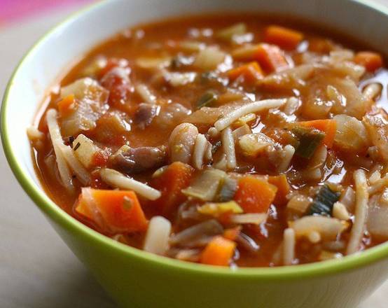 Order Vegan Minestrone Soup food online from Pizzanada store, Bloomfield on bringmethat.com