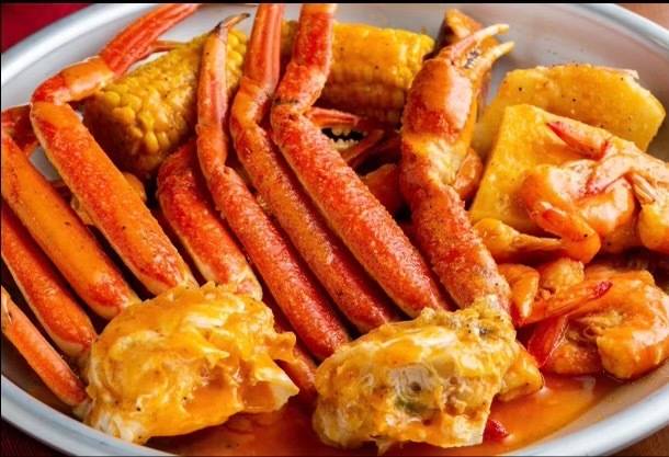 Order Snow Crab Combo food online from Cravin Cajun Seafood store, Lakeland on bringmethat.com