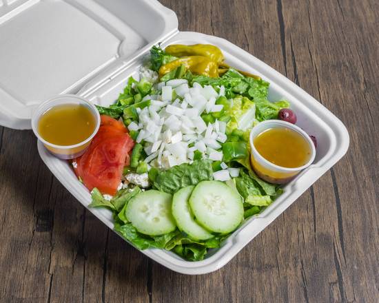 Order House Salad food online from Tre Amici Pizza store, Palatine on bringmethat.com