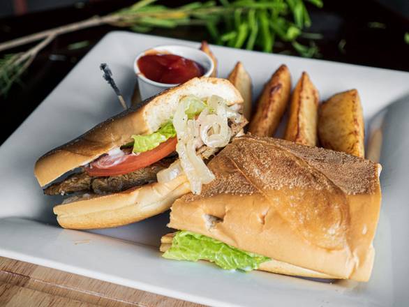 Order Sandwich de Carne Asada food online from La Parrilla Latin Food Llc store, Chicago on bringmethat.com