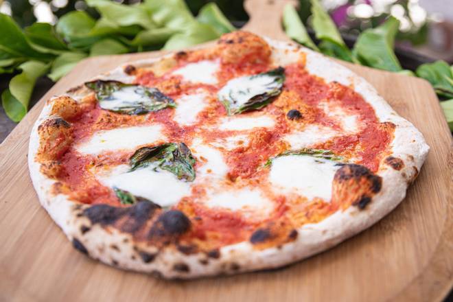 Order Margarita Pizza food online from Cucina Caprese Pizzeria store, San Diego on bringmethat.com
