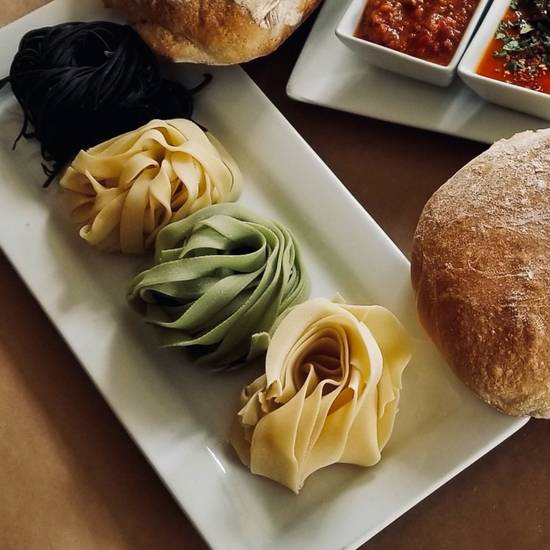 Order Fettuccine food online from Il Capriccio on Vermont store, Los Angeles on bringmethat.com