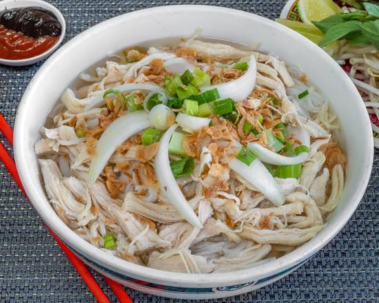 Order 28. Pho Ga Xe Lua food online from Pho Ty Ii store, Hayward on bringmethat.com