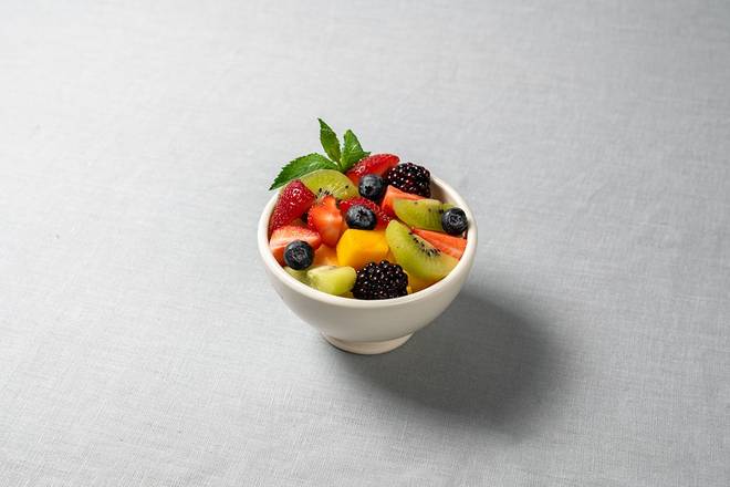 Order Fresh Fruit Salad food online from Le Pain Quotidien                                                                                    store, Washington on bringmethat.com