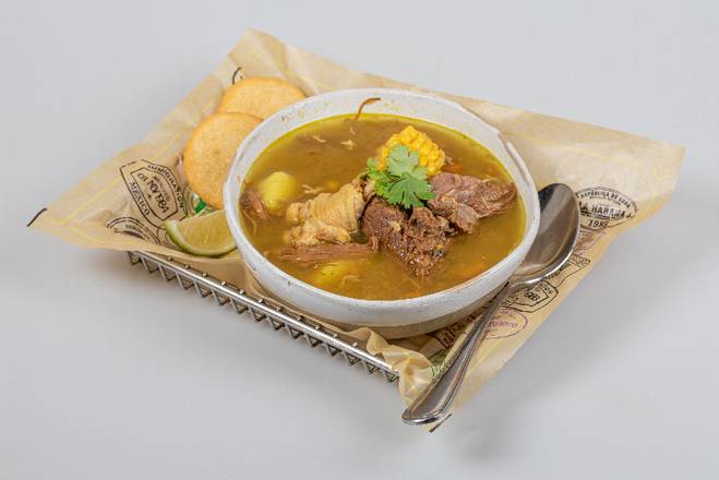Order CRUZADO DE RES Y AVE food online from Francisca Charcoal Chicken & Meats store, Miami on bringmethat.com
