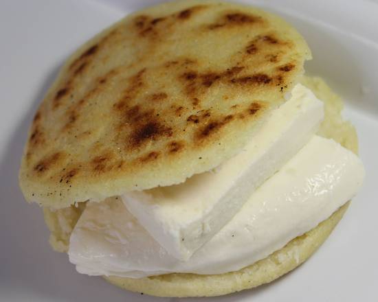 Order Queso De Mano Arepa food online from Dale Arepa Bar & Healthy Bistro store, Miami on bringmethat.com