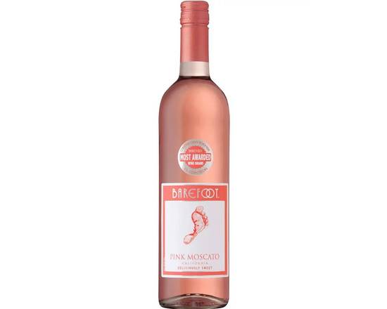 Order Barefoot Cellars Pink Moscato, 750mL wine (13.5% ABV) food online from Xtra Liquors & Wines store, WEST MIAMI on bringmethat.com