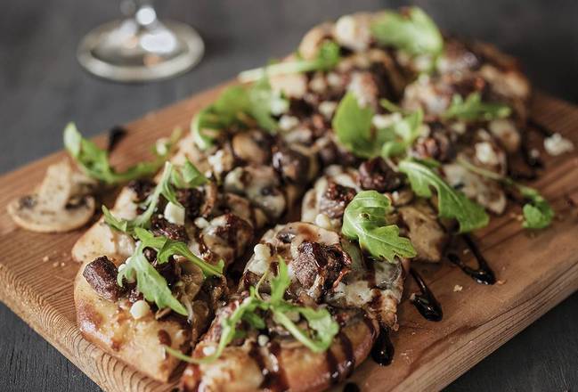 Order Black & Blue Flatbread food online from World Of Beer store, Orlando on bringmethat.com