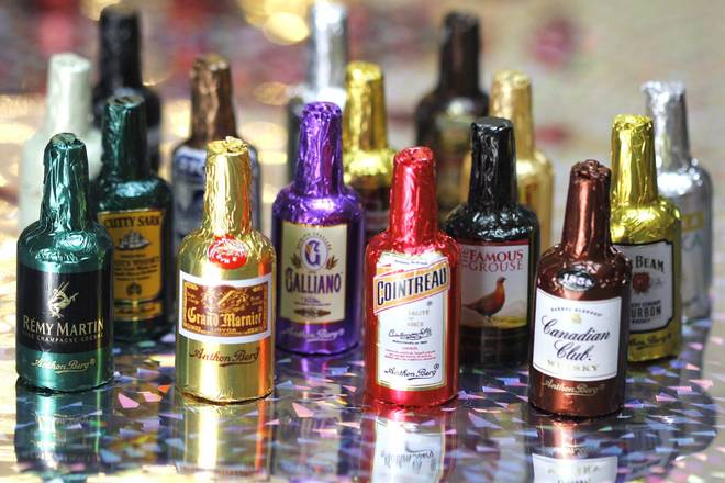Order Anthony Berg Chocolate Liqueurs - 1 Dozen food online from Lb Cake Stop store, Baldwin Park on bringmethat.com