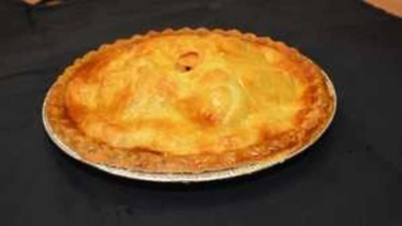 Order A Slice of Apple Pie food online from Lumberjacks store, Petaluma on bringmethat.com