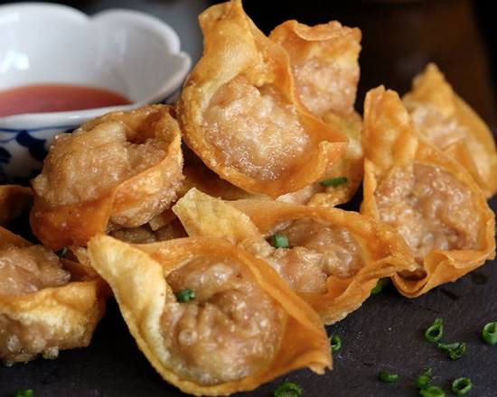 Order Fried Wontons food online from Szechuan Delight Restaurant store, New York on bringmethat.com