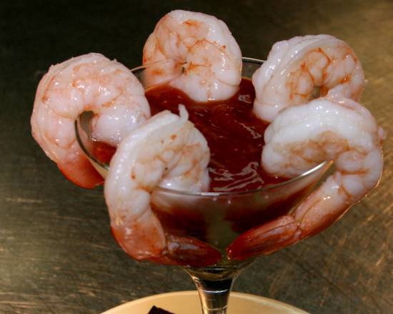 Order Jumbo Shrimp Cocktail food online from Harold Seltzer Steakhouse store, St. Petersburg on bringmethat.com