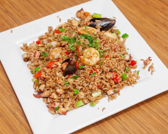 Order Seafood Fried Rice (Chaufa de Mariscos) food online from La Granja store, Winter Park on bringmethat.com