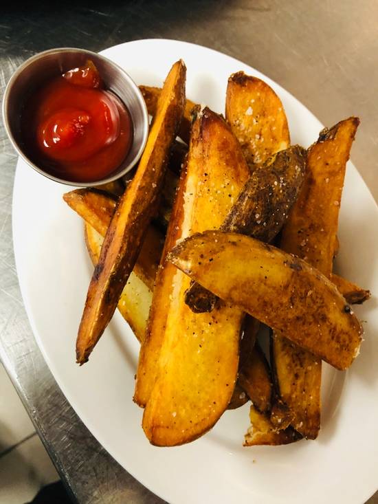 Order House Steak Fries food online from Hamilton Walkers store, Champaign on bringmethat.com