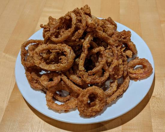 Order Onion Rings food online from Common Pub store, Detroit on bringmethat.com