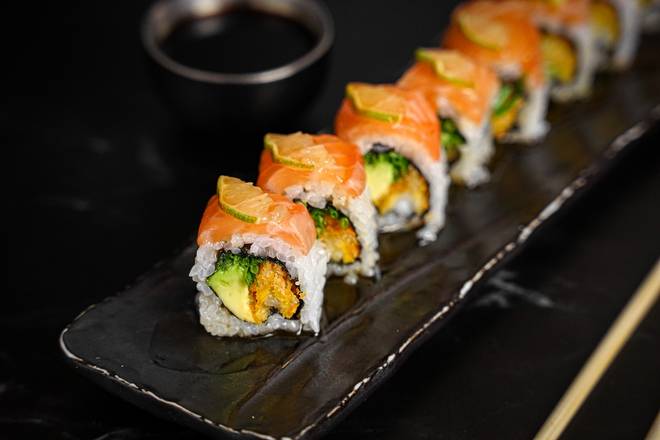 Order Sake Maki food online from Sushiato store, Miami on bringmethat.com