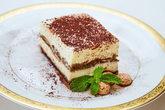 Order Tiramisu food online from Caffe Abbracci store, Miami on bringmethat.com