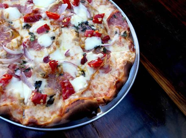 Order Atomica food online from Pizza Man store, Milwaukee on bringmethat.com