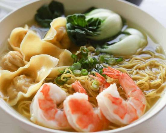 Order Wonton Mi food online from Green Bamboo Noodle House store, Cordova on bringmethat.com