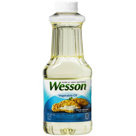 Order Wesson Pure Vegetable Oil 24oz food online from Everyday Needs by Gopuff store, Tampa on bringmethat.com
