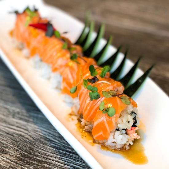 Order W.A. Roll food online from Loveboat Sushi Bar store, San Marcos on bringmethat.com